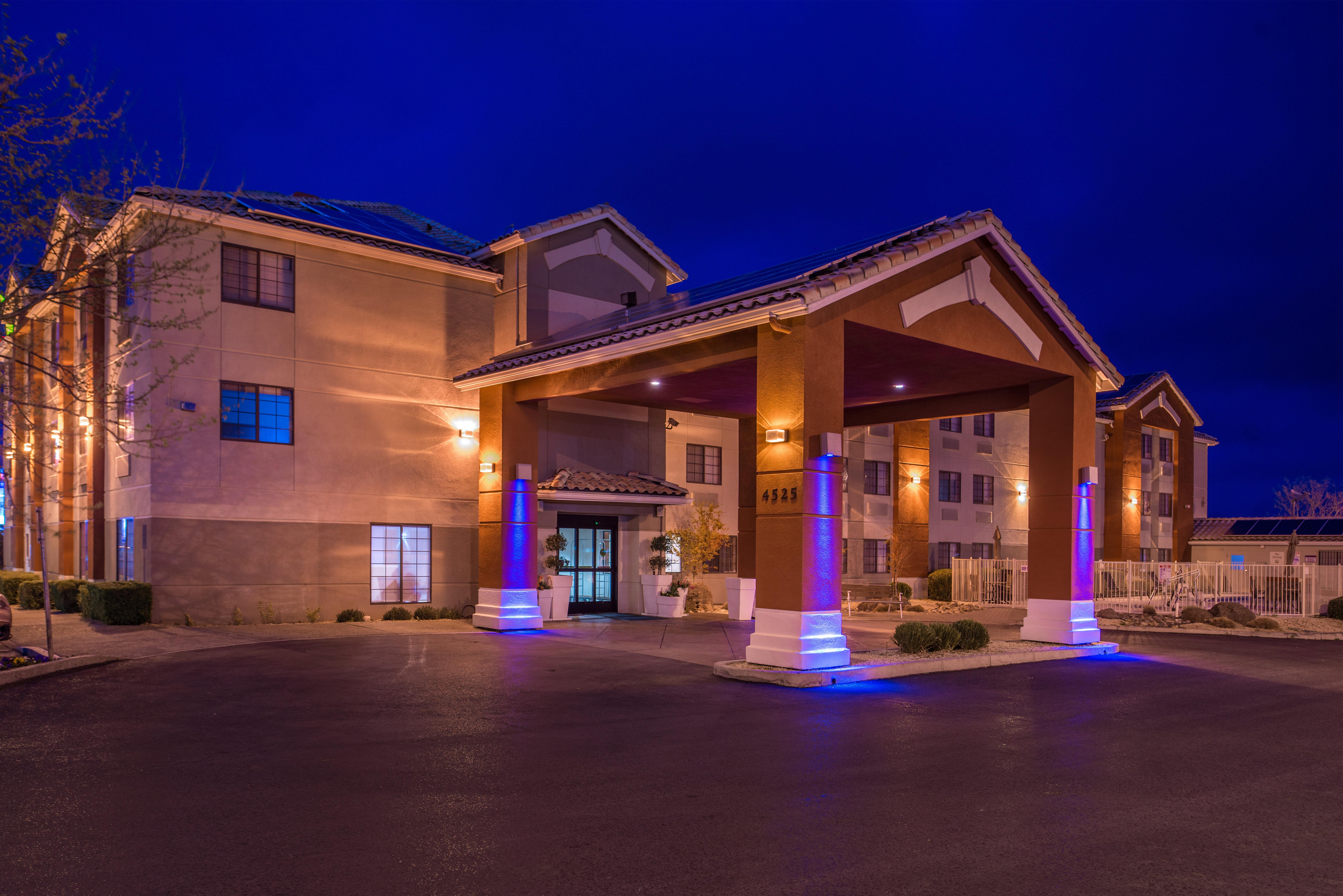 Holiday Inn Express Westley By Ihg Zewnętrze zdjęcie
