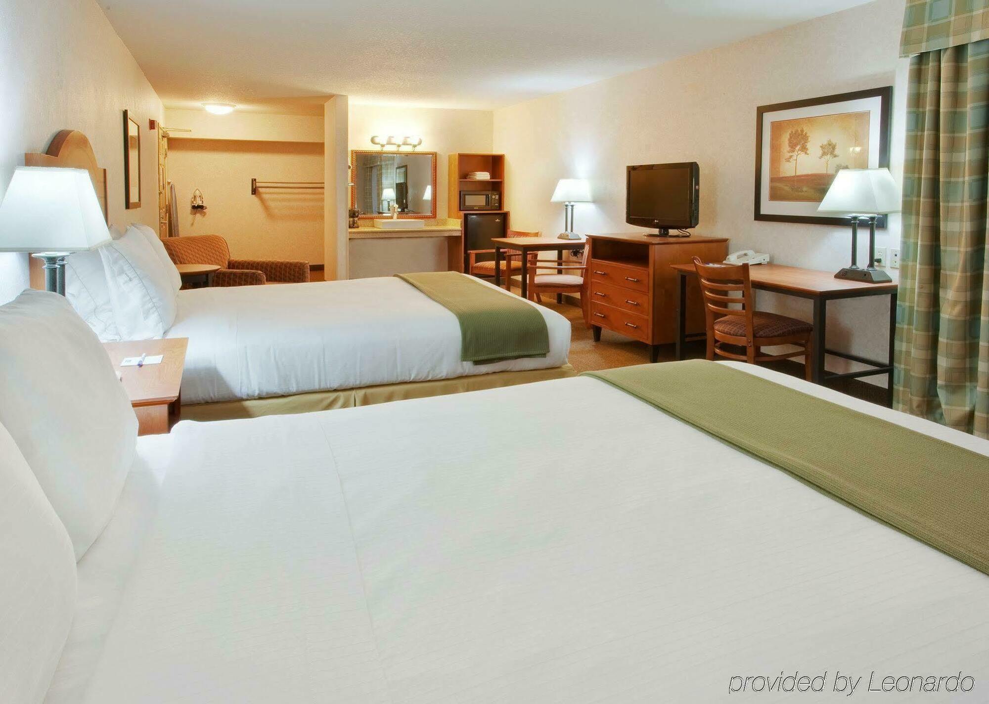 Holiday Inn Express Westley By Ihg Zewnętrze zdjęcie